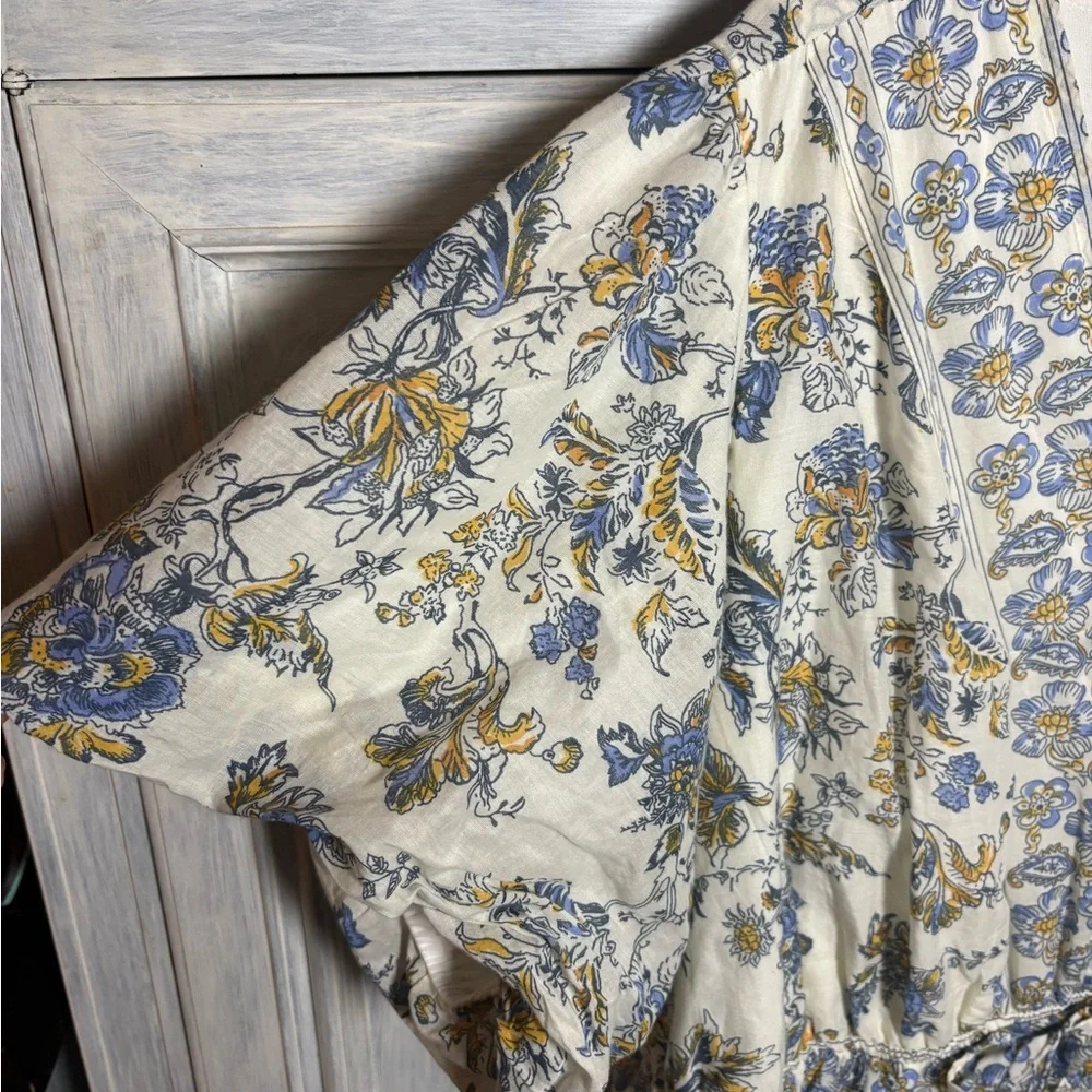 Lea White Floral Puff‎ Sleeve Midi Dresss Feminine Dainty Garden Party Romantic